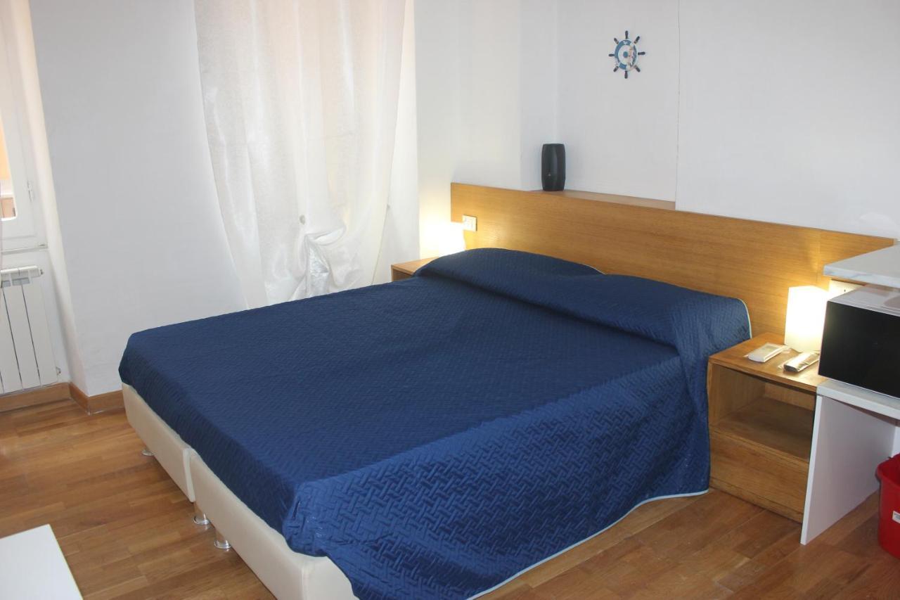 Ca Dei Poi - Loft Il Timone Apartment Рио Маджоре Екстериор снимка